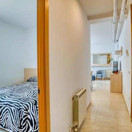 Acogedor En S'agaro Con Aparcamiento Cerca De La Playa - Es-298-26 *